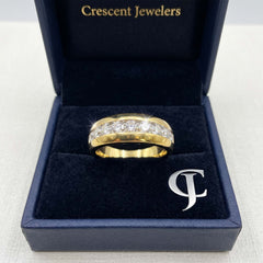 10kt Yellow Gold with 0.96ctw Natural Diamond Wedding Band