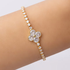 2.40 ctw 10K Yellow Gold Diamond Clover Bracelet