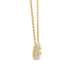 1/10 CT. T.W. Diamond Interlocking Circles Necklace in 10K Gold