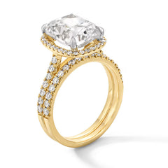 4-5/8 CT. T.W. Elongated Cushion-Cut Certified Lab-Grown Diamond Frame Bridal Set in 14K Gold (F/VS2)
