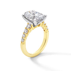 5-3/4 CT. T.W. Oval Certified Lab-Grown Diamond Graduated Shank Engagement Ring in 14K Gold (F/VS2)