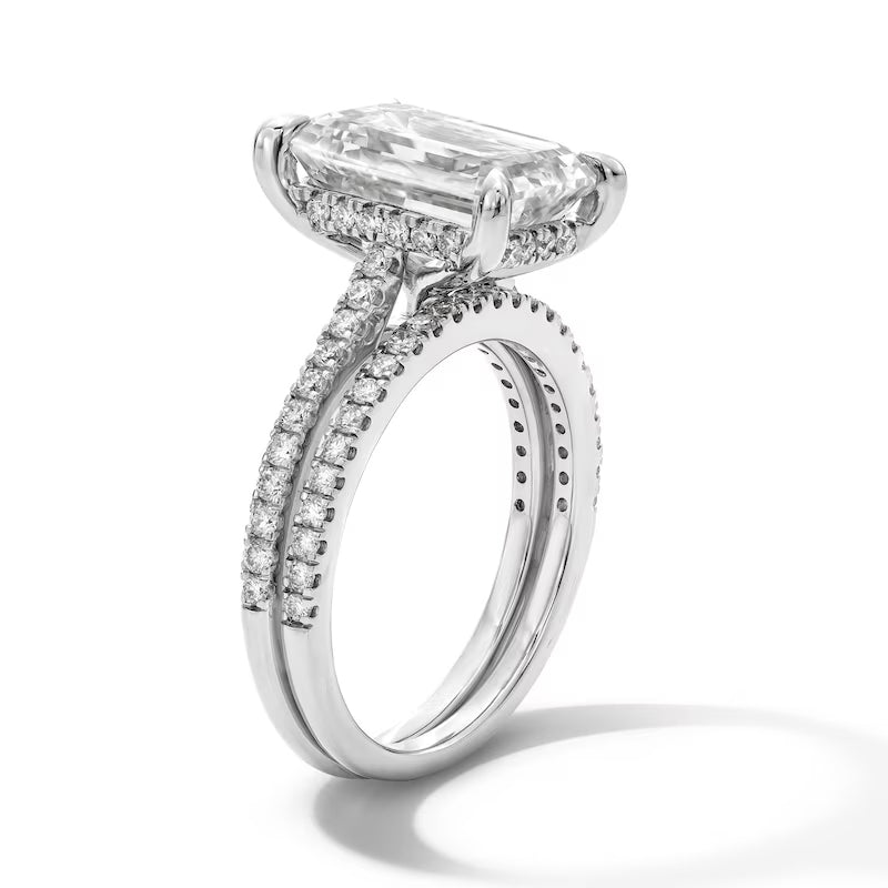 5-5/8 CT. T.W. Emerald-Cut Certified Lab-Grown Diamond Bridal Set in 14K Gold (F/VS2)