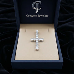 10kt White Gold with 1.25ctw Natural Diamonds Pendant