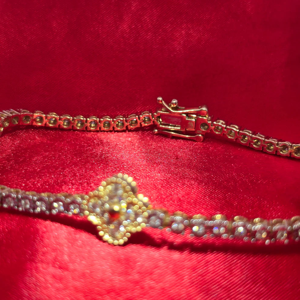 Diamond Clover Bracelet 2.40 ctw 10K Yellow Gold