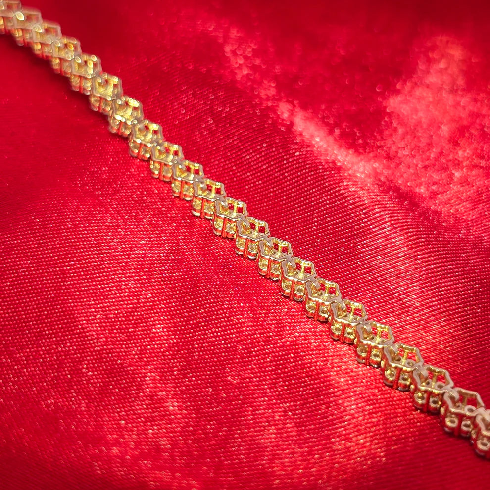 Flower Bracelet 2.60 ctw Diamond 10K Yellow Gold